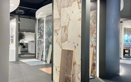 torchio-caen-exposition-carrelage-mur